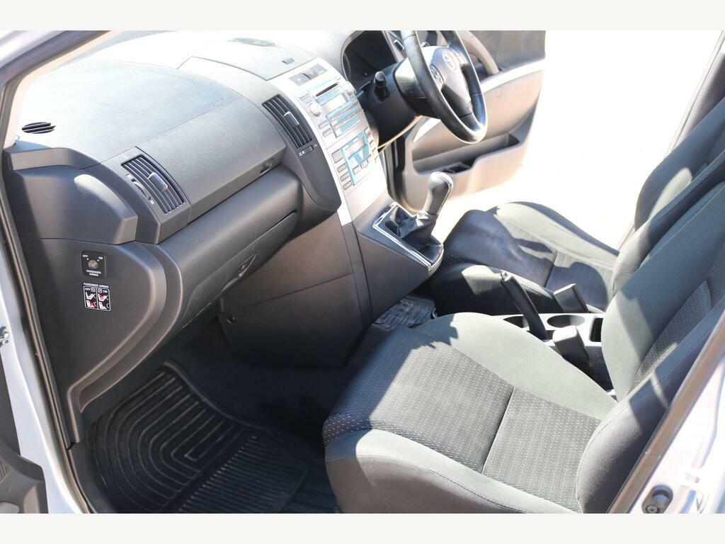 Toyota Corolla Verso 1.8 T Spirit Vvt-i 128 Bhp Grey #12