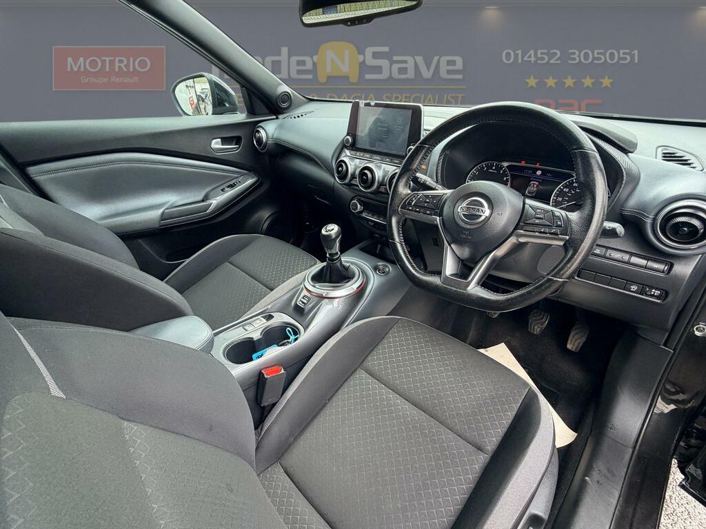 Nissan Juke 1.0 Dig-t Tekna Cwvehiclemarketing Grey #11