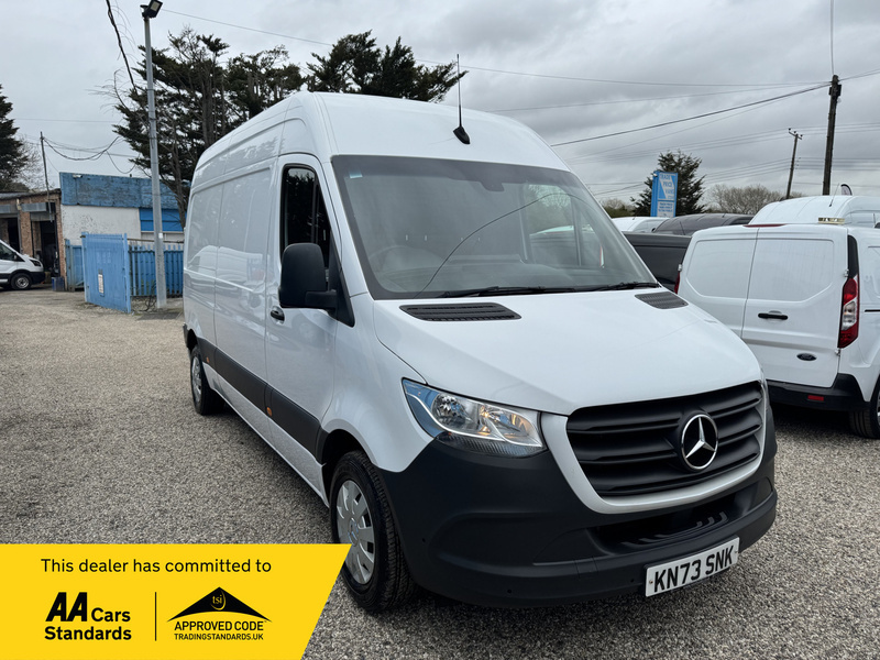 Mercedes-Benz Sprinter 315 Cdi Premium L2 White