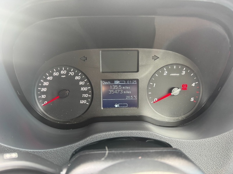 Mercedes-Benz Sprinter 315 Cdi Progressive L2 White #4