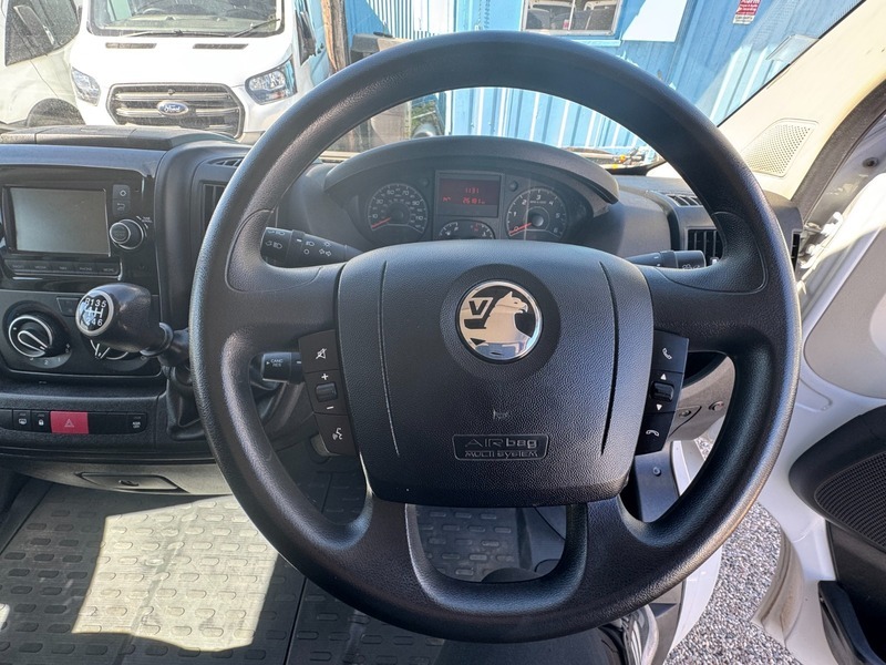 Vauxhall Movano L3h2 F3500 Dynamic S White #5