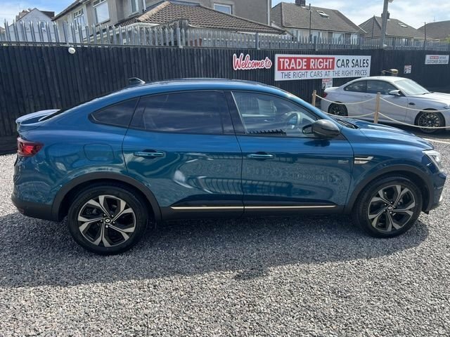 Renault Arkana 1.6 E-tech E-tech Engineered Suv Hybrid Blue #4