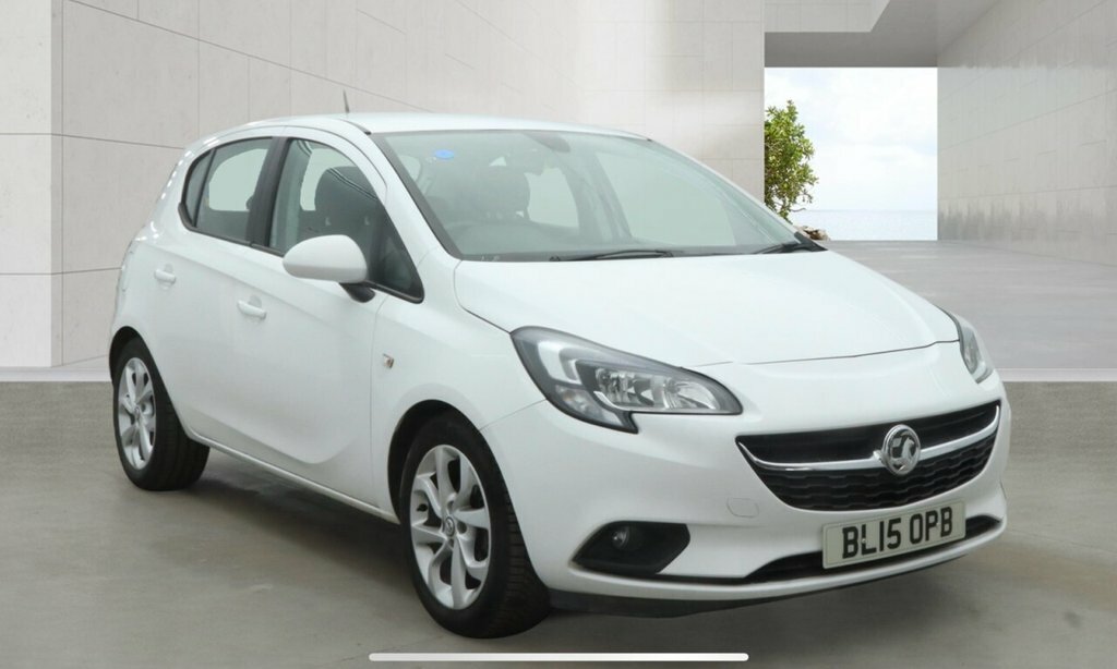 Vauxhall Corsa 1.4L Excite White #2
