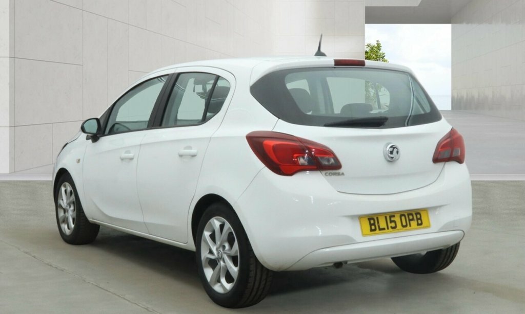 Vauxhall Corsa 1.4L Excite White #3