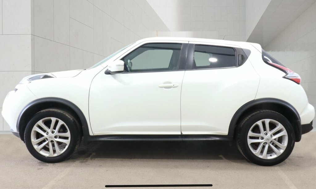 Nissan Juke 1.2L N-connecta AO67TWM White #6