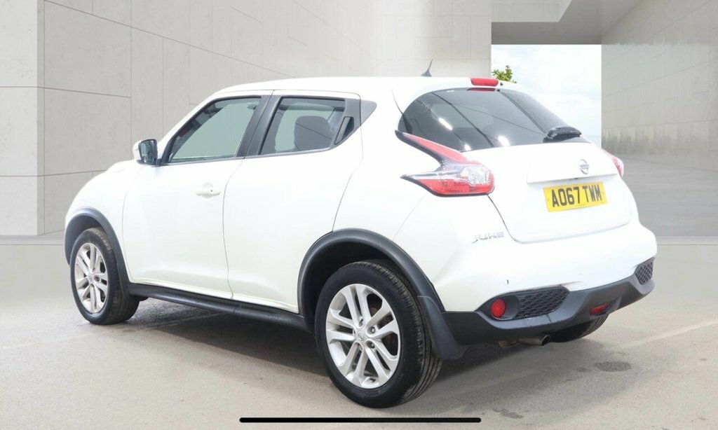 Nissan Juke 1.2L N-connecta AO67TWM White #4