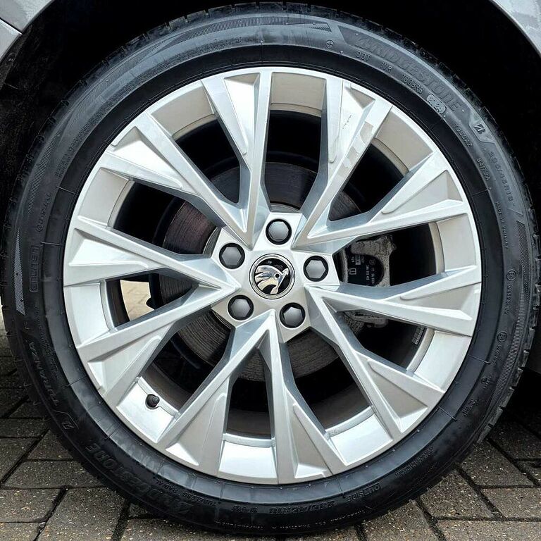 Skoda Superb 1.5 Tsi Iv Se L Dsg Grey #5