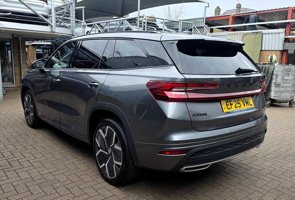 Skoda Kodiaq 1.5 Tsi E-tec Sportline Dsg 7 Seat EF25VML Grey #3