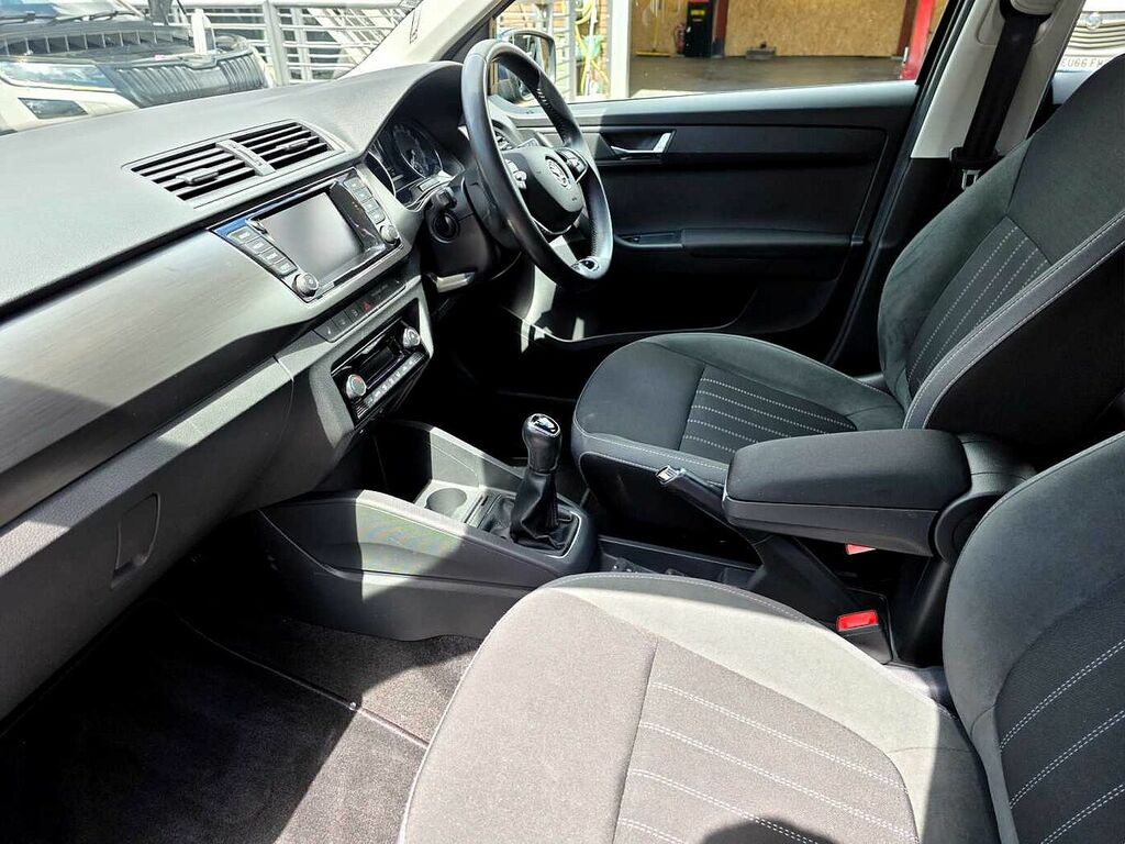 Skoda Fabia 1.0 Tsi Se L EO21VDD Blue #2