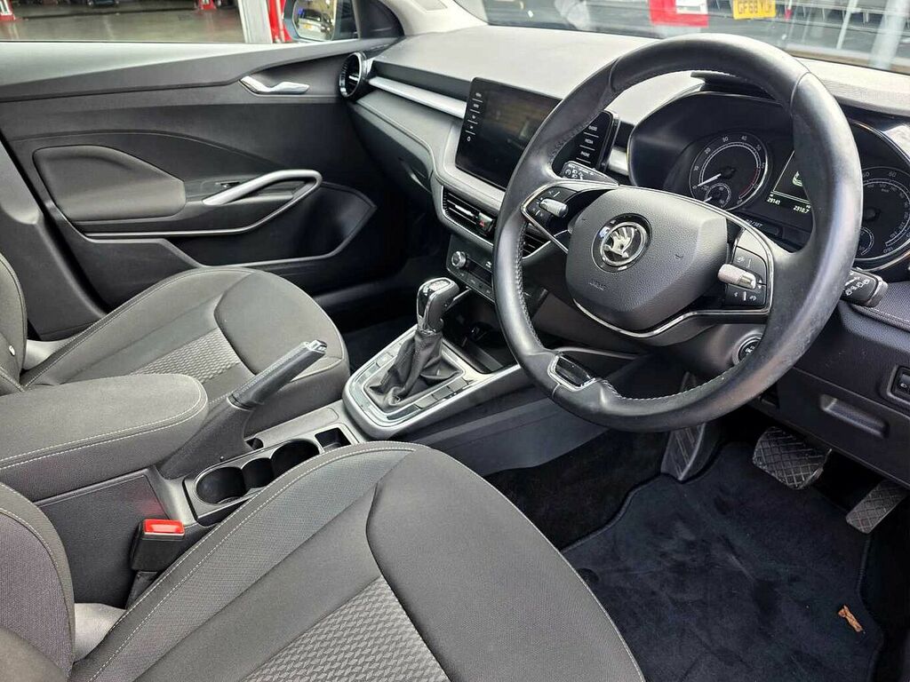 Skoda Fabia 1.0 Tsi 110 Se L Dsg EA22LRO Black #6