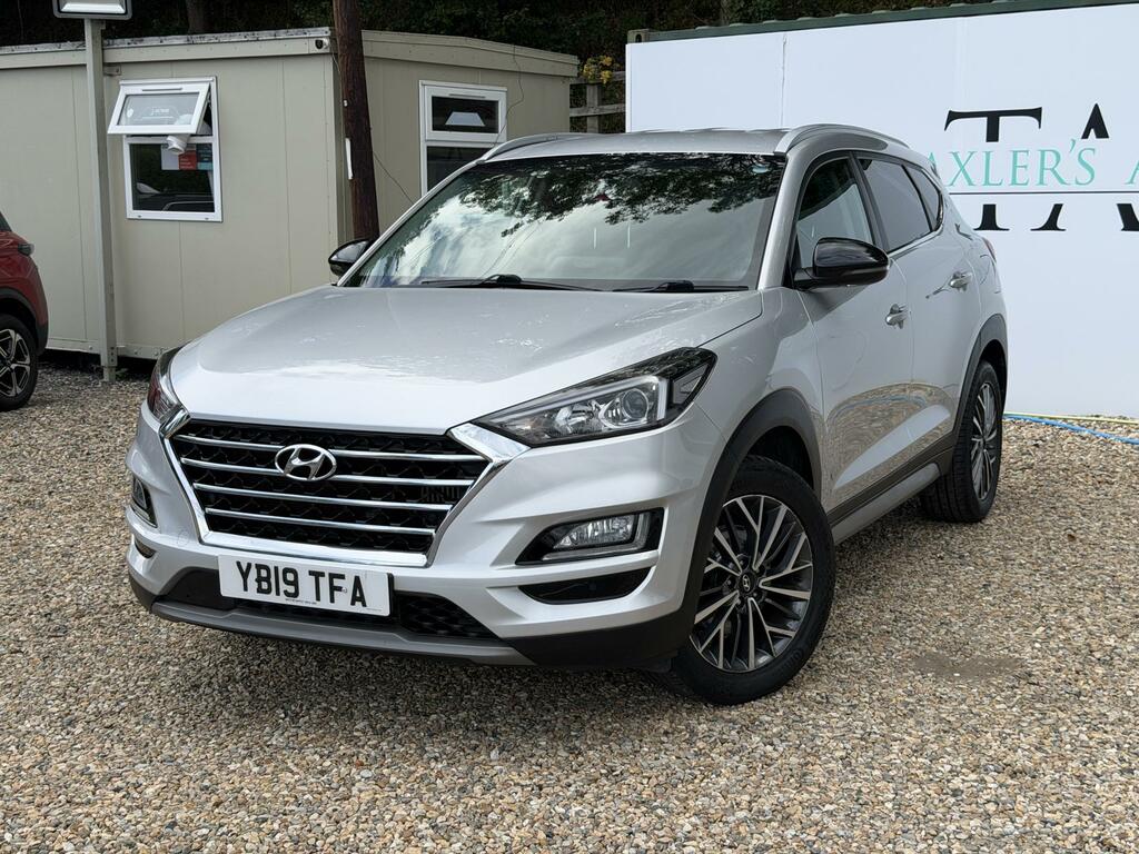 Hyundai Tucson Premium Silver
