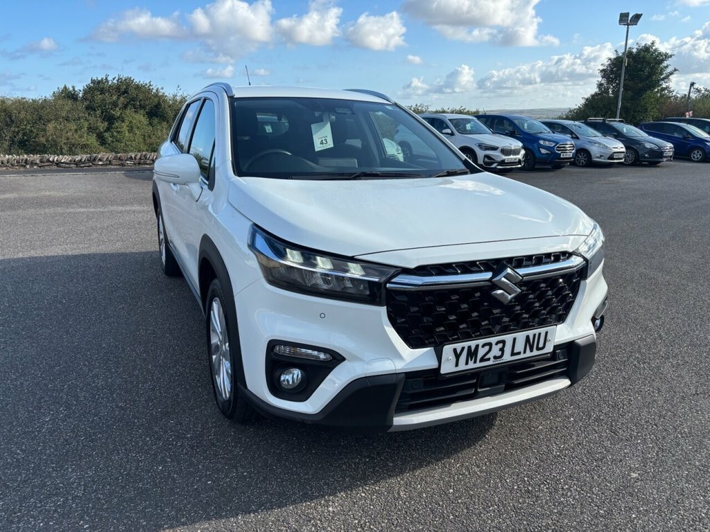Suzuki S Cross Suv White