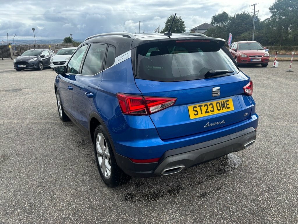 Seat Arona Suv Blue #2