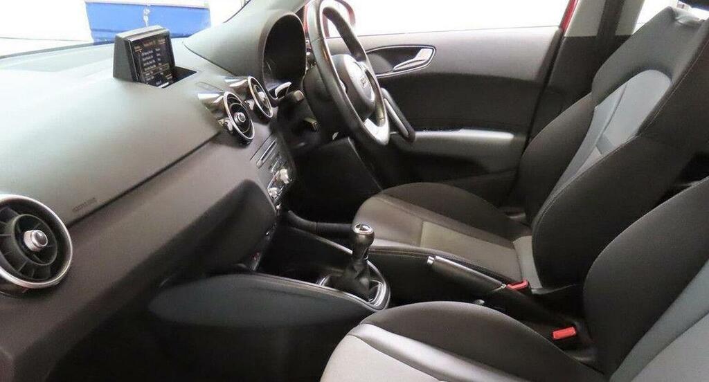 Audi A1 1.6 Tdi Sport Sportback Euro 6 Ss Nav Red #2