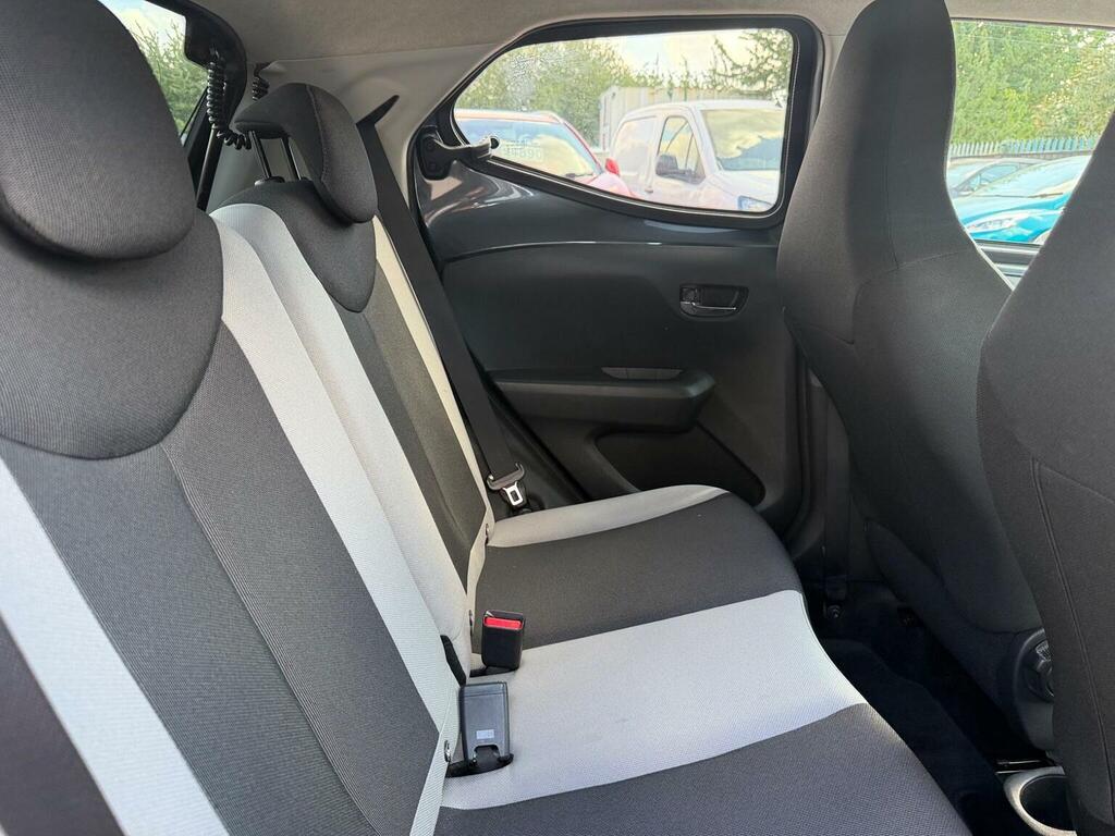 Toyota Aygo  White #9