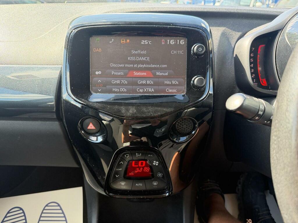 Toyota Aygo  White #10