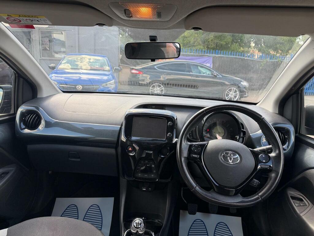 Toyota Aygo  White #8