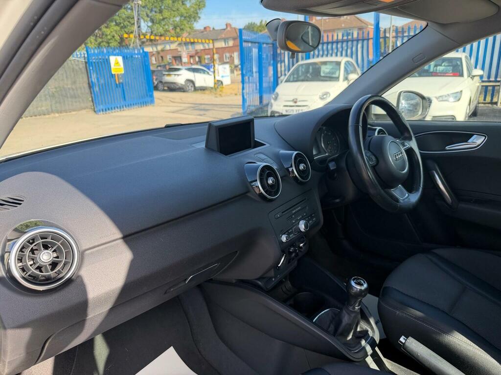 Audi A1 1.4 Tfsi Sport Euro 5 Ss White #6