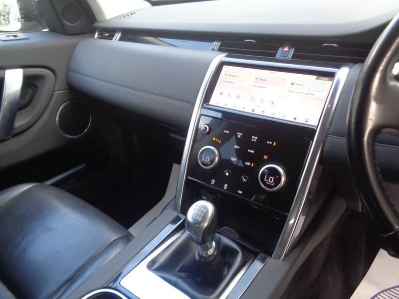 Land Rover Discovery Sport S #6