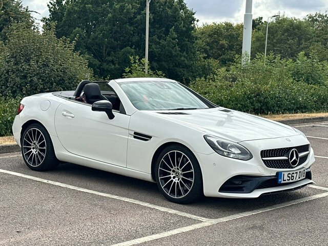 Mercedes-Benz SLC Slc250d Amg Line Convertible White