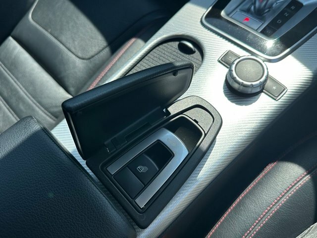 Mercedes-Benz SLC Diesel #36