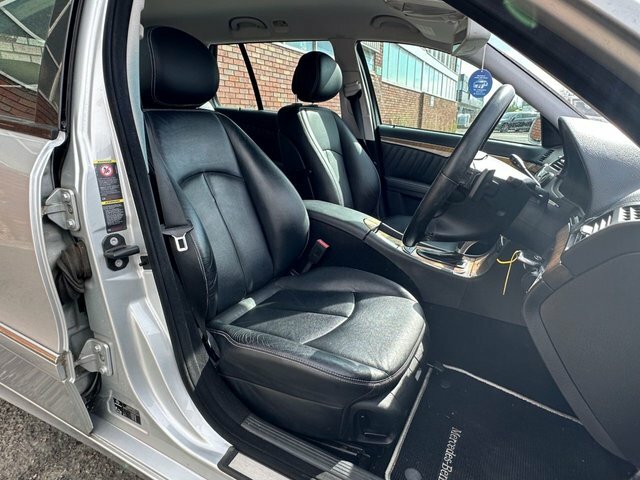 Mercedes-Benz E Class 3.0 Cdi Sport Estate G-tronic 215 Gkm  #20