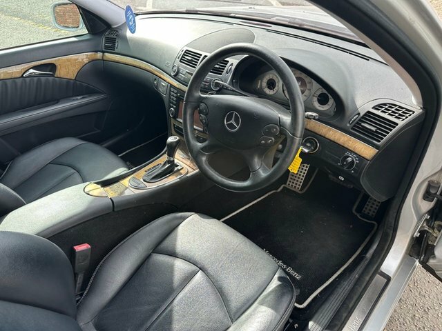 Mercedes-Benz E Class 3.0 Cdi Sport Estate G-tronic 215 Gkm  #9