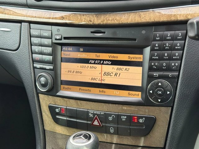 Mercedes-Benz E Class 3.0 Cdi Sport Estate G-tronic 215 Gkm  #11