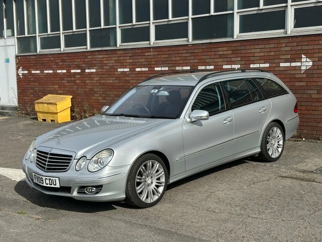 Mercedes-Benz E Class 3.0 Cdi Sport Estate G-tronic 215 Gkm  #8