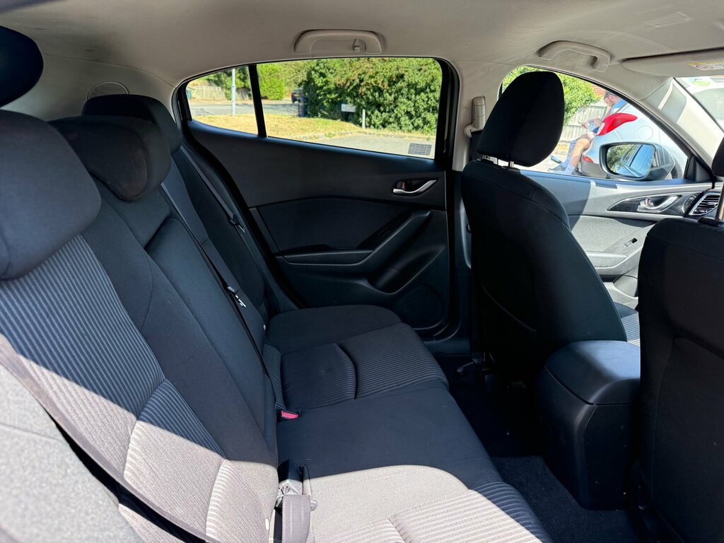 Mazda 3 Hatchback 2.0 Skyactiv-g Sport Nav Full Dealer His Black #32