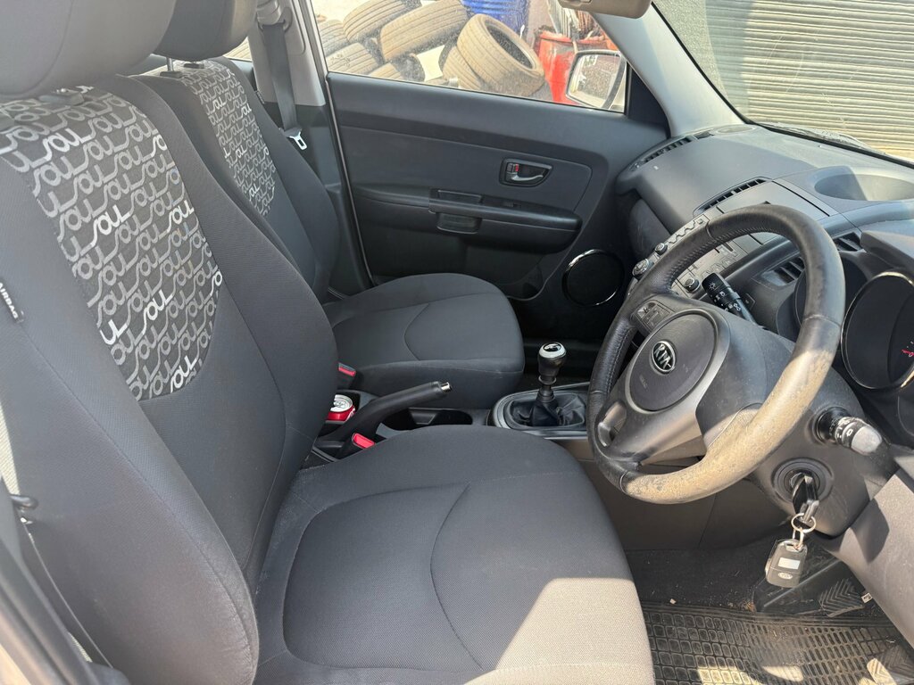 Kia Soul 1.6L Tempest Silver #40