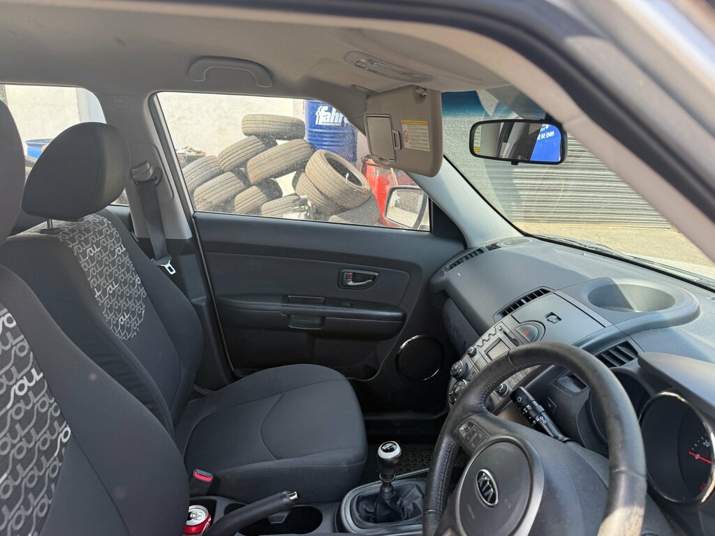 Kia Soul 1.6L Tempest Silver #42