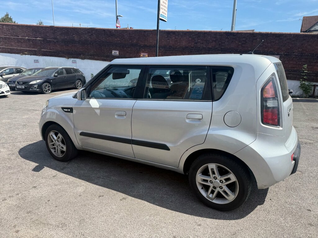 Kia Soul 1.6L Tempest Silver #9