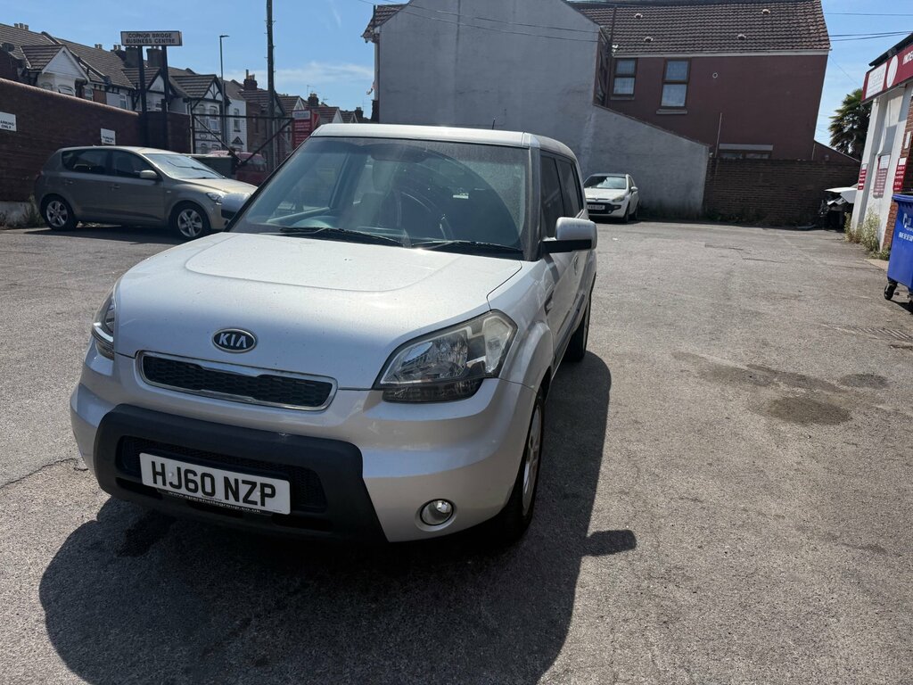 Kia Soul 1.6 2 Suv Euro 4 124 Bhp Silver #2