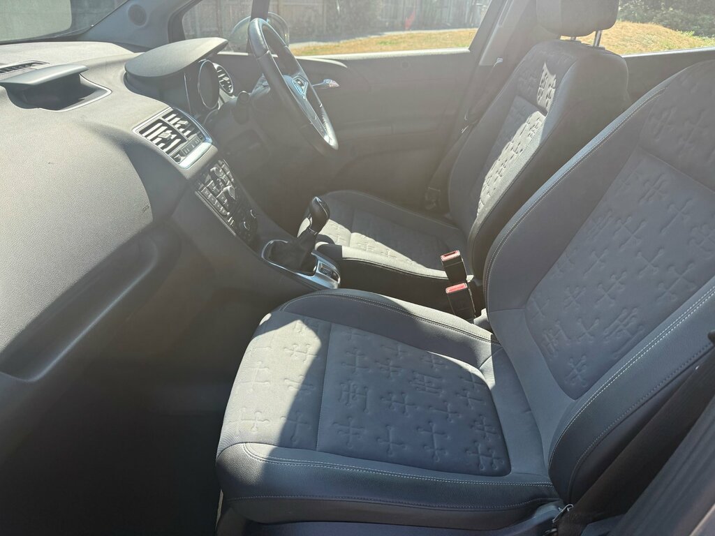 Vauxhall Meriva Vehicle Details Price - 5995 Make Vauxhall Model Silver #35