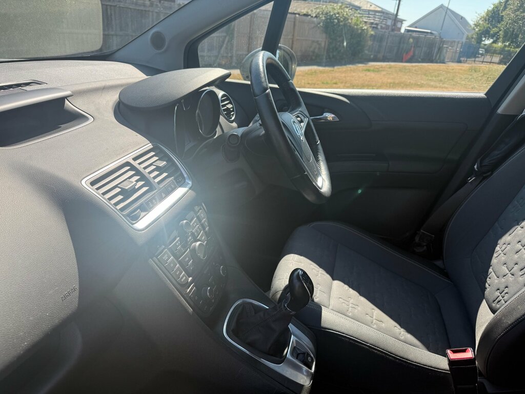 Vauxhall Meriva Vehicle Details Price - 5995 Make Vauxhall Model Silver #39