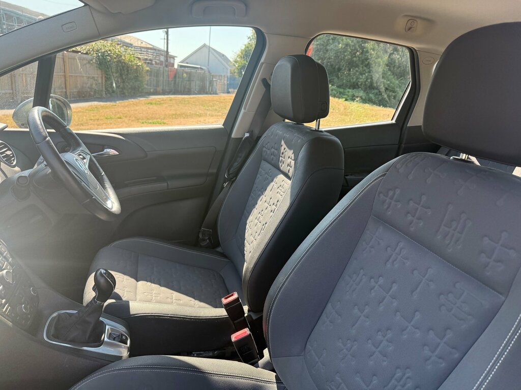 Vauxhall Meriva Vehicle Details Price - 5995 Make Vauxhall Model Silver #33