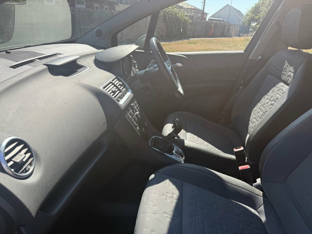 Vauxhall Meriva Vehicle Details Price - 5995 Make Vauxhall Model Silver #34
