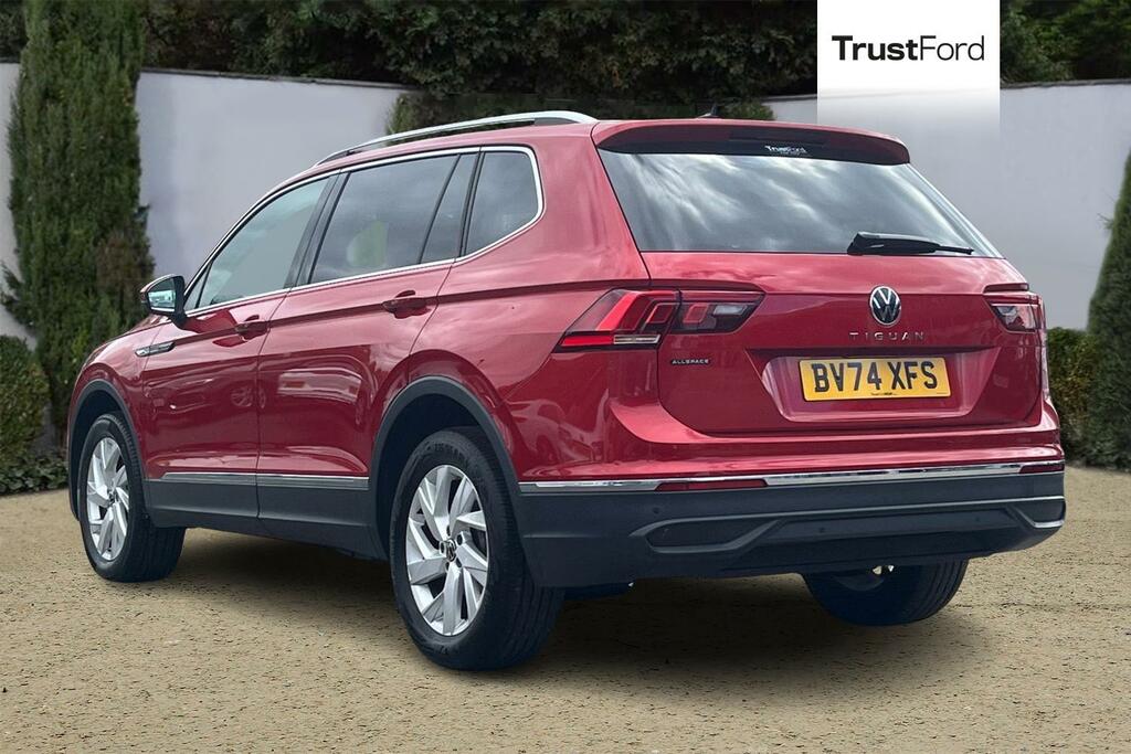 Volkswagen Tiguan Allspace 1.5 Tsi Life Suv Dsg Euro 6 S S 150 BV74XFS Red #2