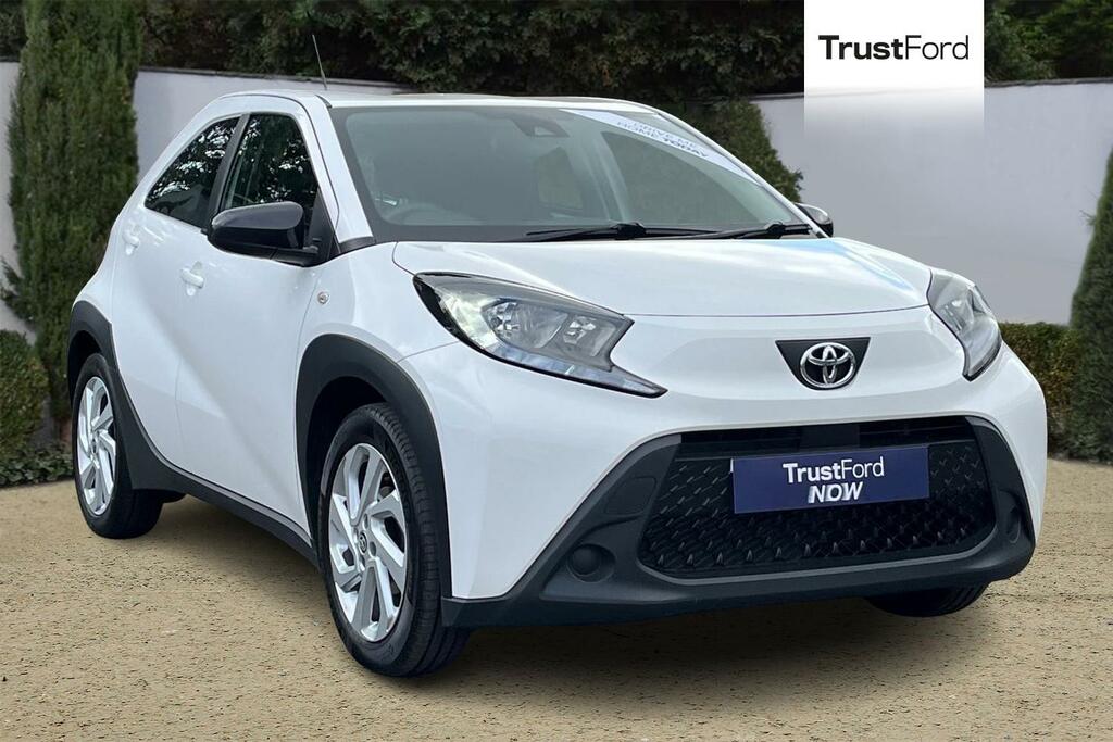 Toyota Aygo X Pure White