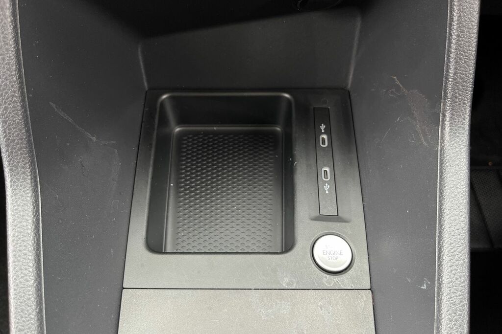 Ford Tourneo Connect 1.5 Ecoboost Active Grey #32