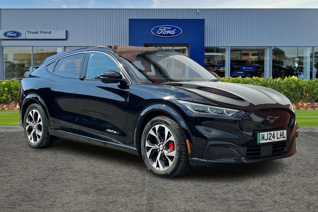 Ford Mustang Mach-E Premium Black
