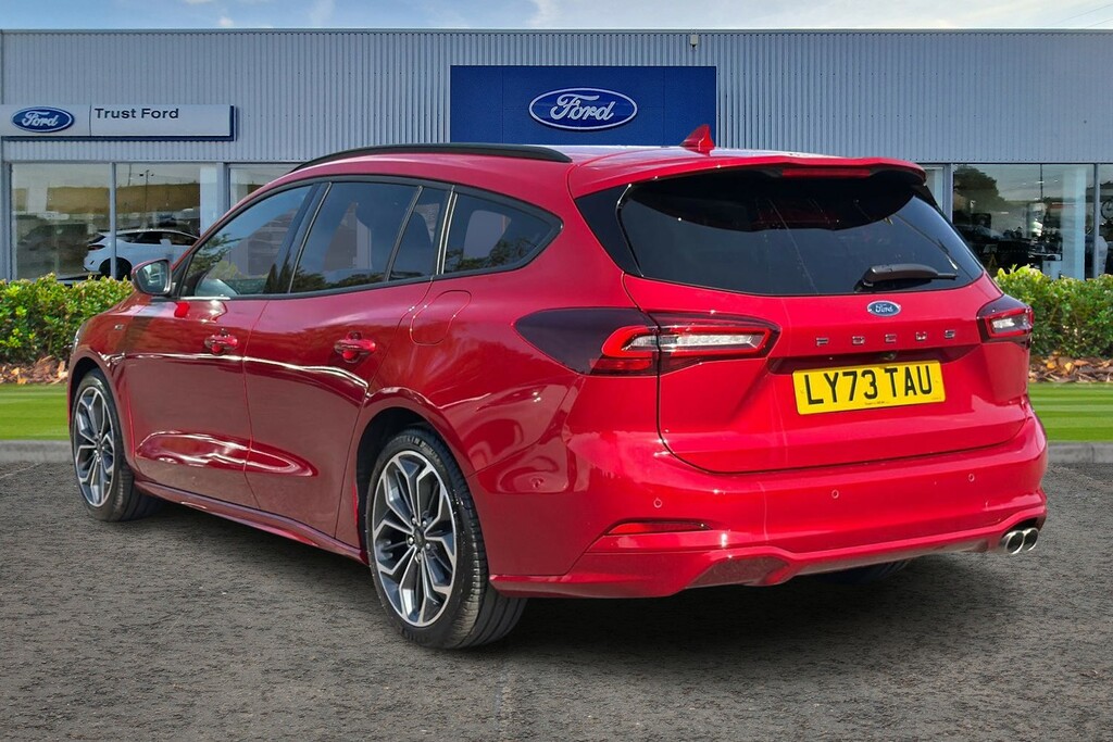 Ford Focus St-line X Red #2