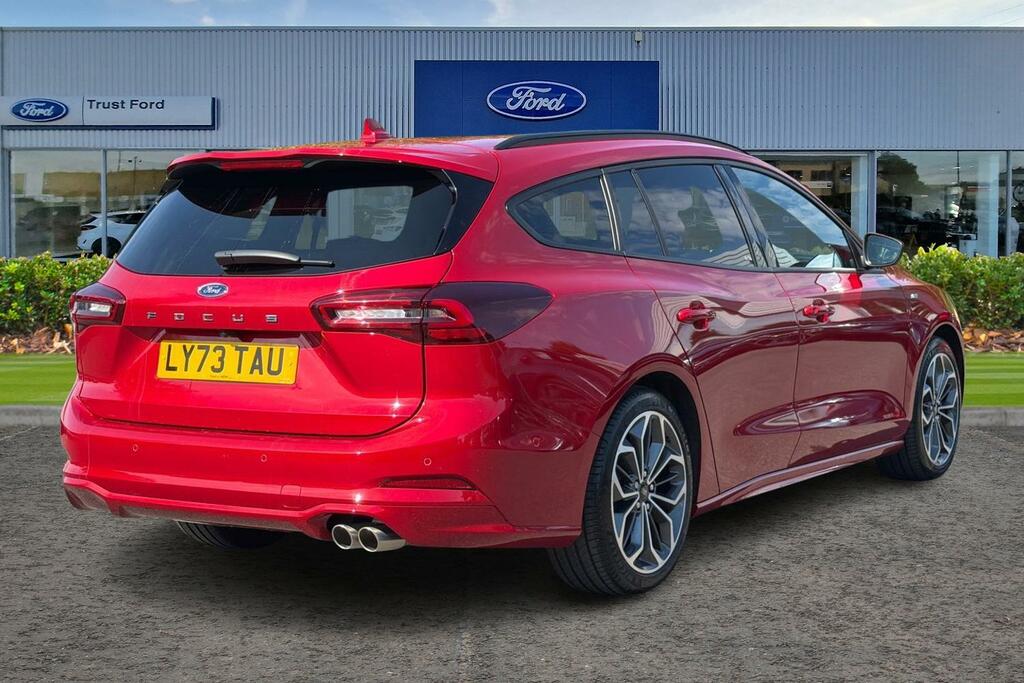Ford Focus St-line X Red #4