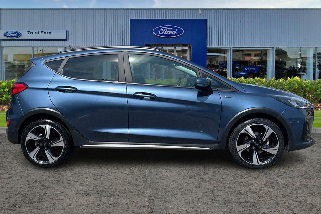 Ford Fiesta Active Blue #3