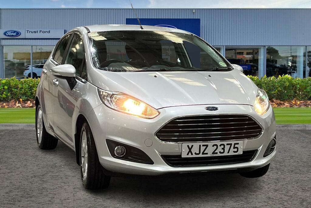Ford Fiesta Zetec Silver