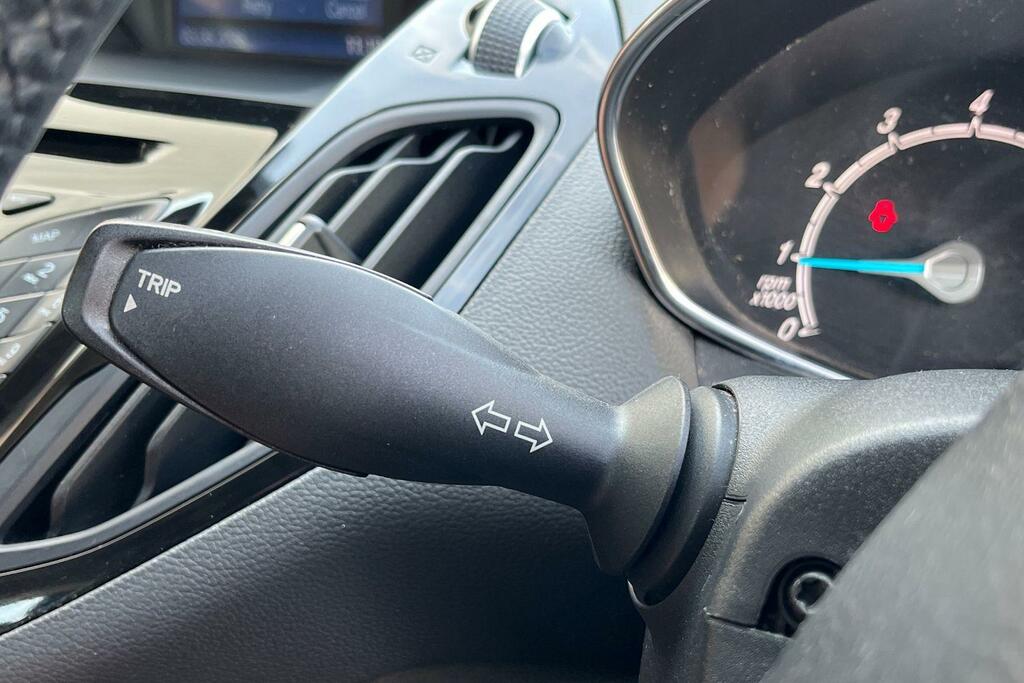 Ford B-Max 1.0T Ecoboost Zetec Navigator Mpv Manua  #14