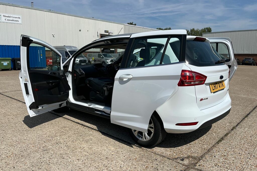 Ford B-Max 1.0T Ecoboost Zetec Navigator Mpv Manua  #39