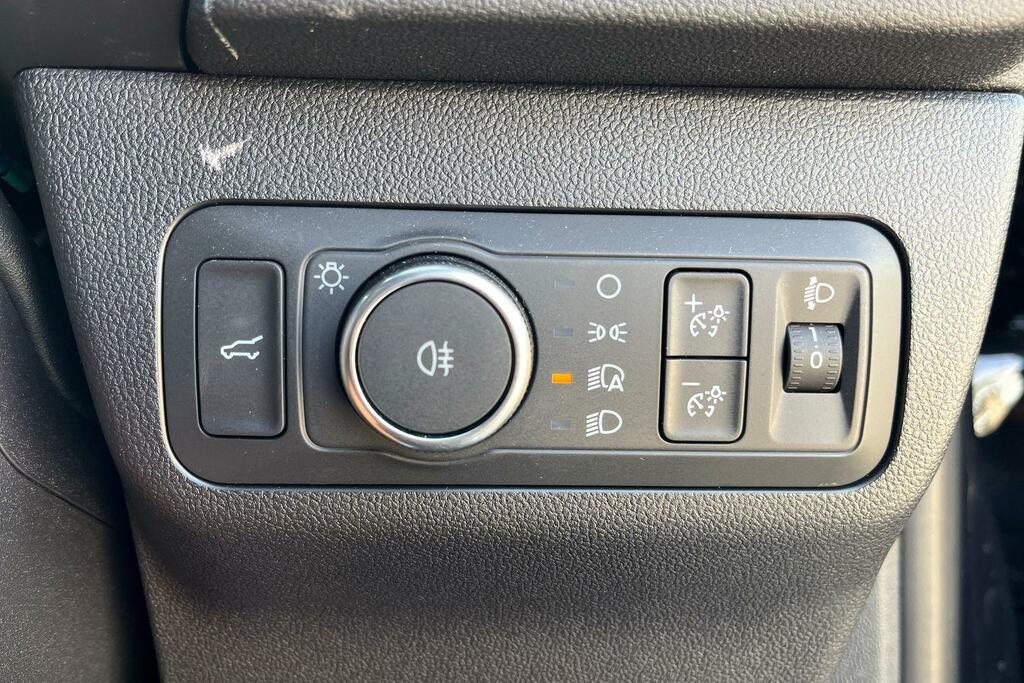 Ford Kuga 2.5 Fhev St-line X Cvt Black #30