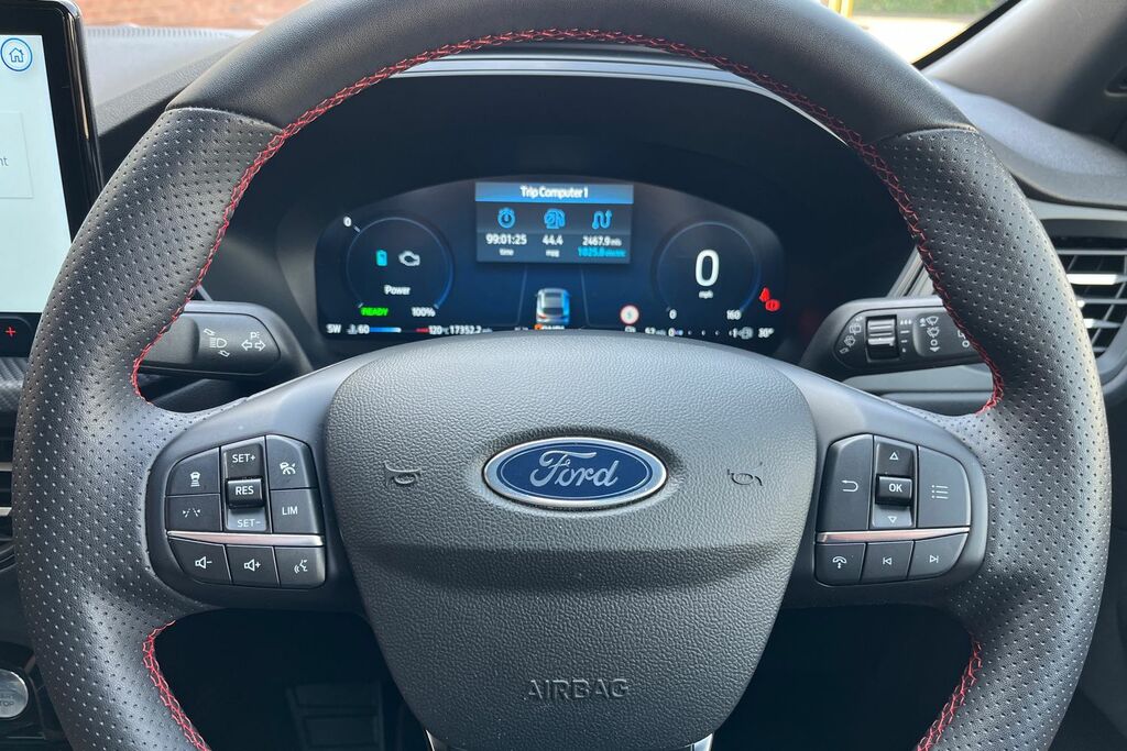 Ford Kuga 2.5 Fhev St-line X Cvt Black #12